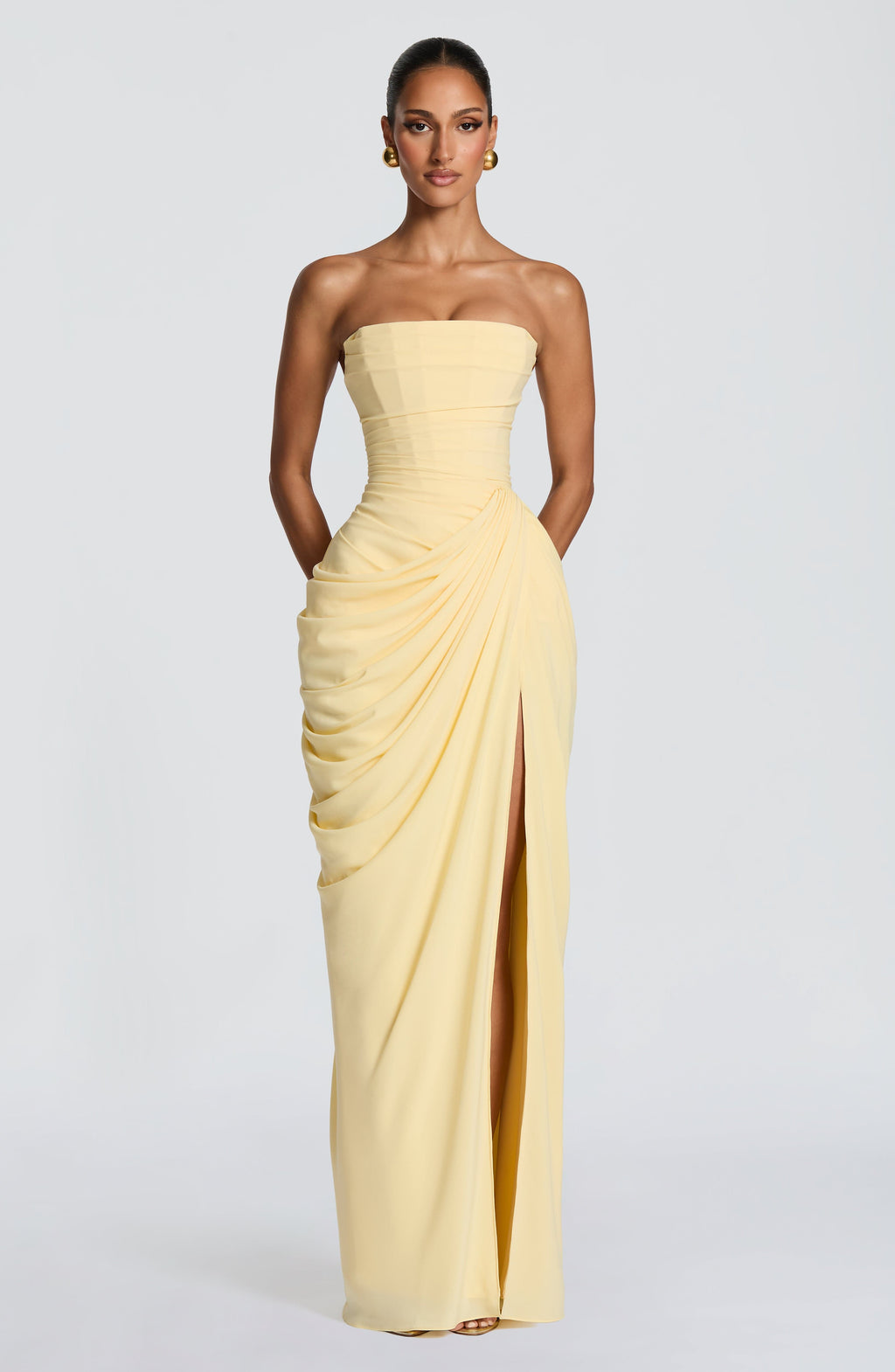 Liora | Elegantes Trägerloses Maxikleid mit Asymmetrischem Design 5