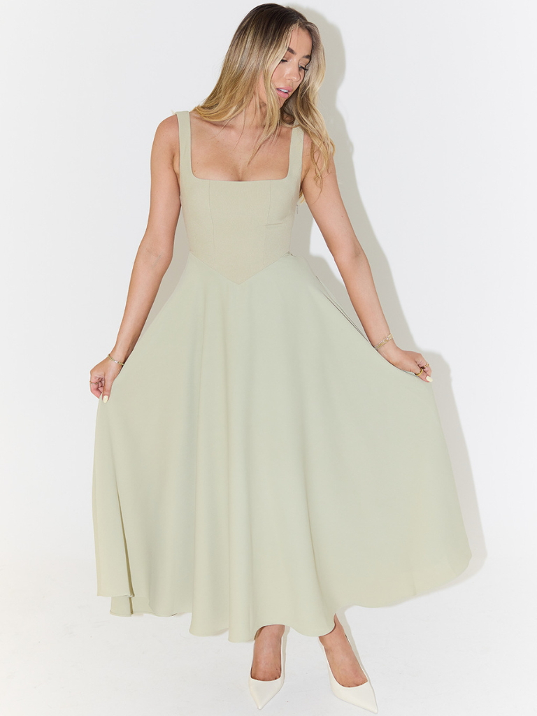 Miora | Elegantes Midi Kleid mit Eckigem Ausschnitt 2